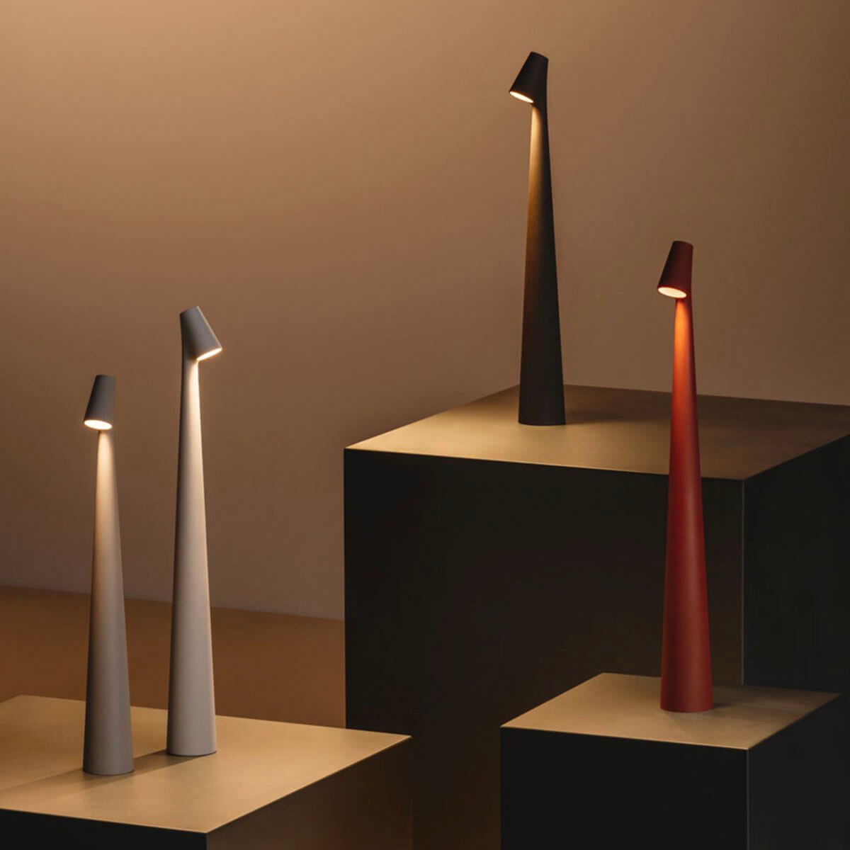 Creative Reading Table Lamp