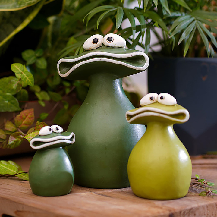 🐸Frog Yard Art Decorations