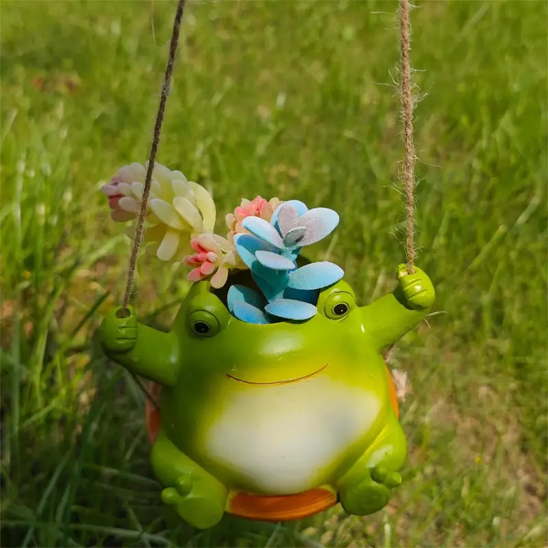 🐸CHARMING FROG-SHAPED HANGING PLANTER
