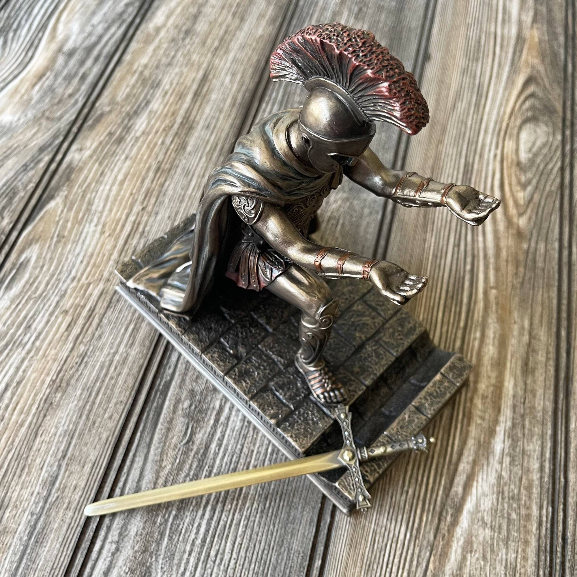 🔥Hot Sale 50% OFF🔥Greece Commander Statue Desk Decoration Pen Holder
