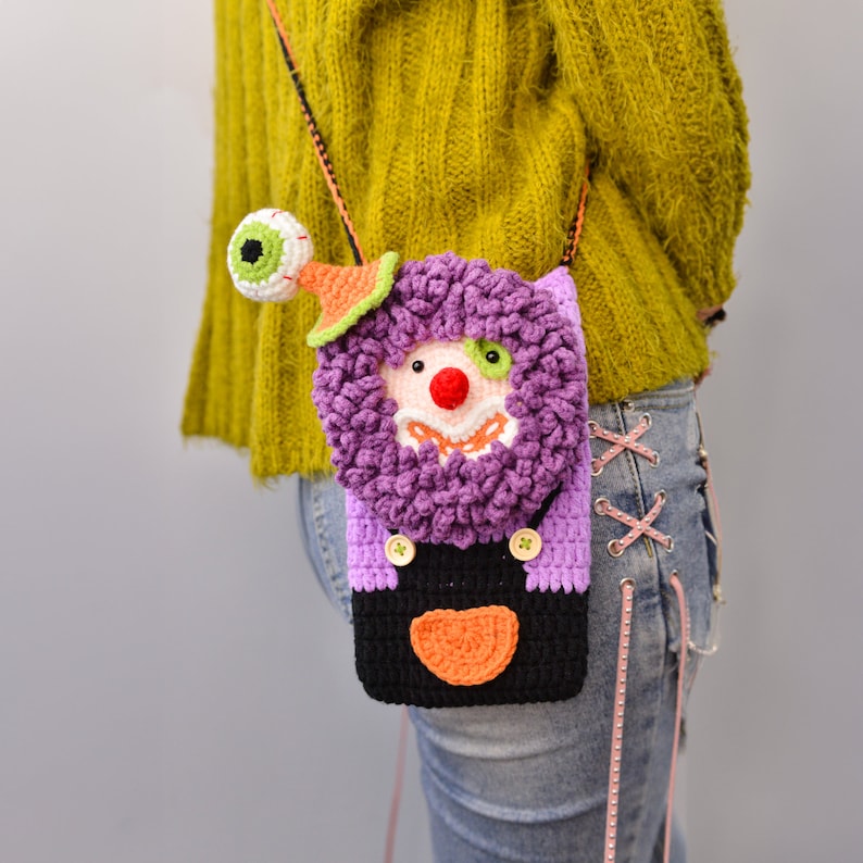 🤡Hand-knitted Clown Phone Bag😍