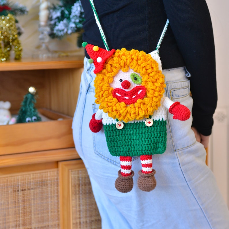 🤡Hand-knitted Clown Phone Bag😍