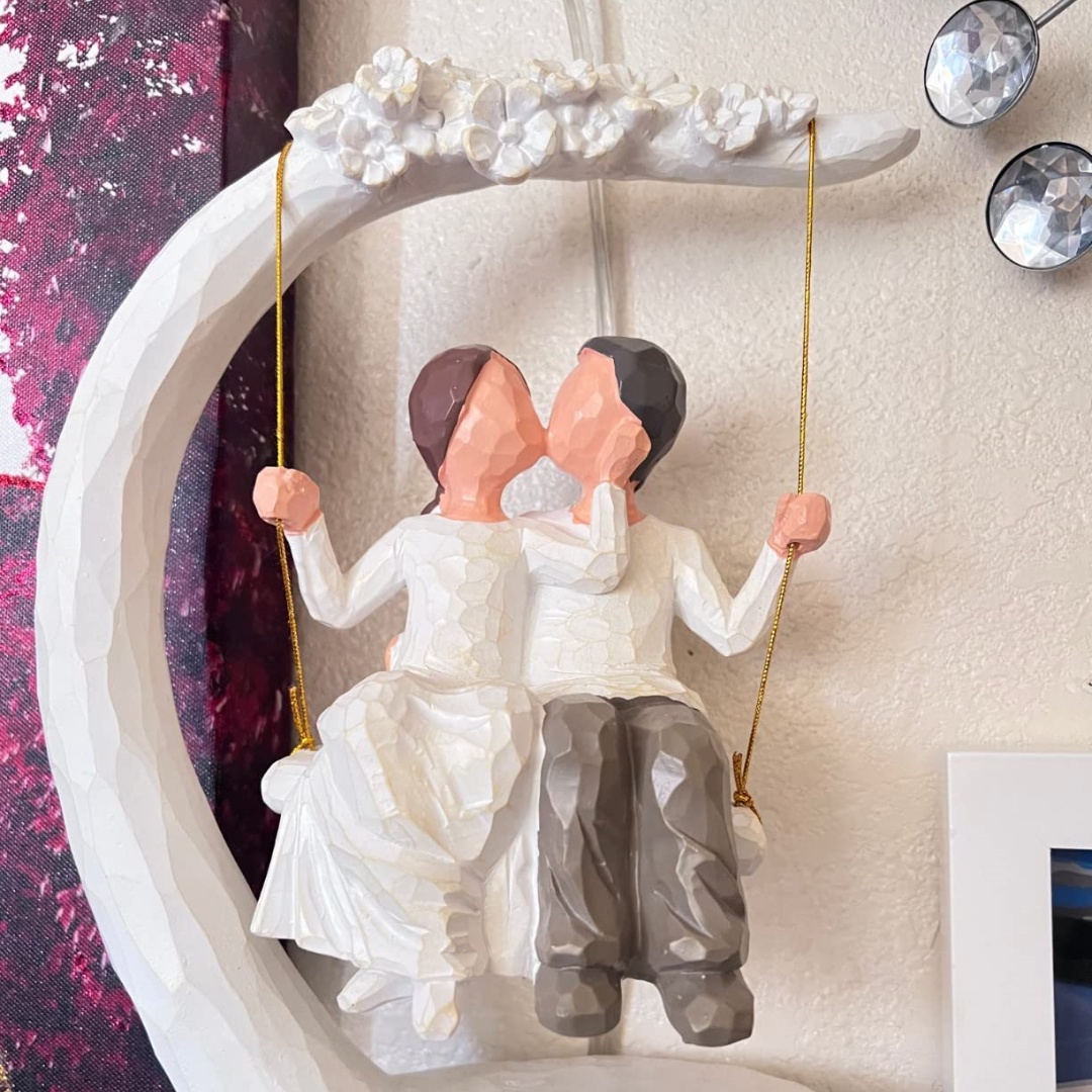 💏Couple Swing Statue Ornament💗
