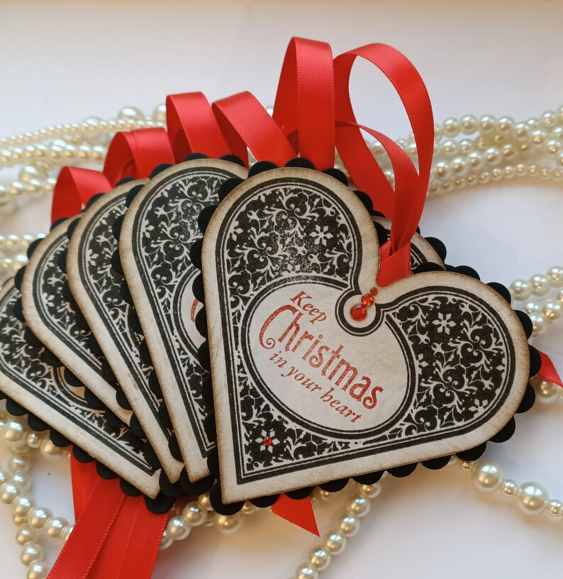 💗Gothic Heart-shaped Christmas Pendant🎄