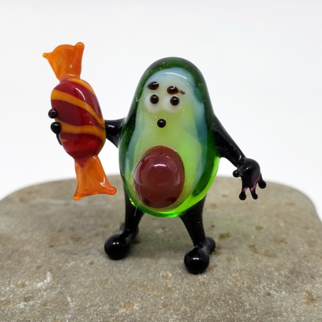 🥑Cool Avocado Family Ornament😍