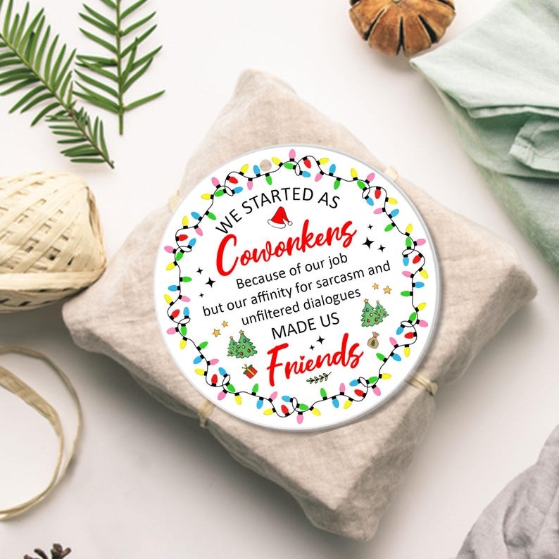 🔥CHRISTMAS PRE-SALE 50% OFF🎁Coworker CHRISTMAS ROUND ORNAMENT