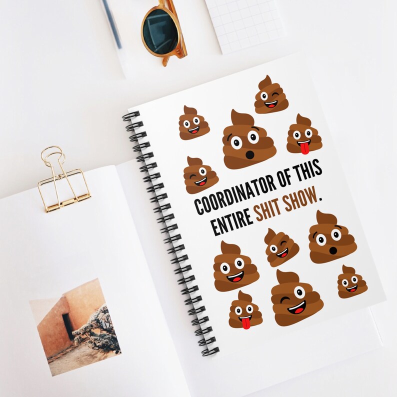 🤣Funny gag gift🎁——Coordinator of this shit💩 show