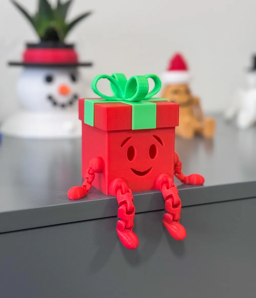 Christmas gift with movable joints