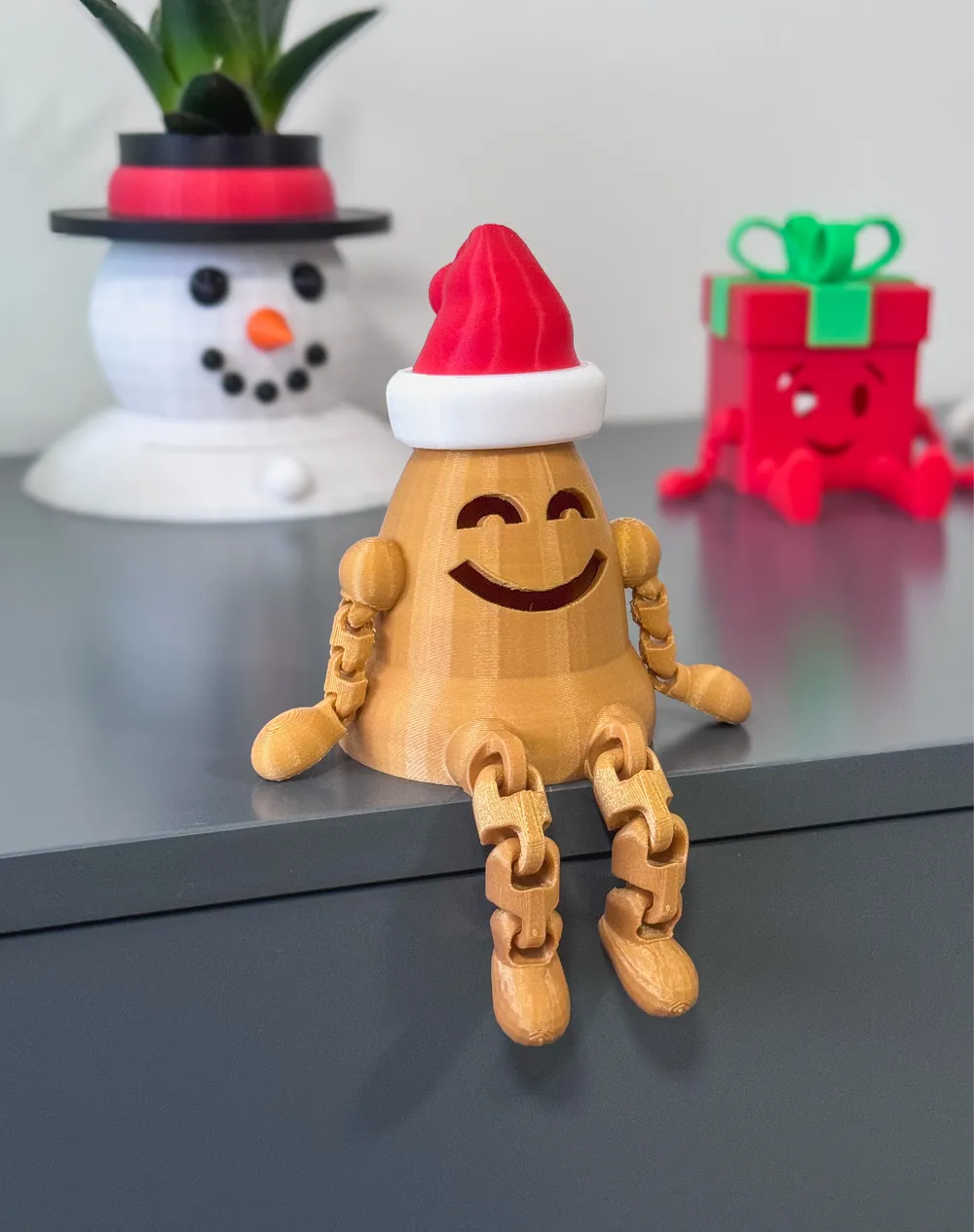 Christmas gift with movable joints