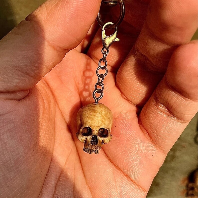 💀Painted Skull Keychain