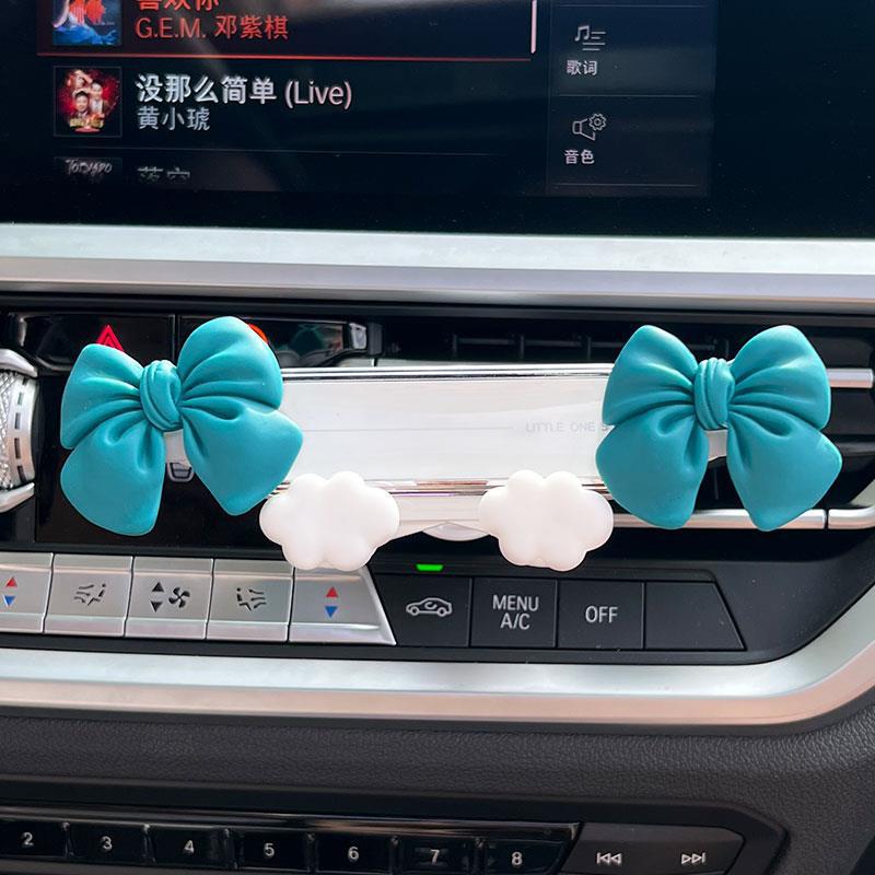 Cute mobile phone bracket