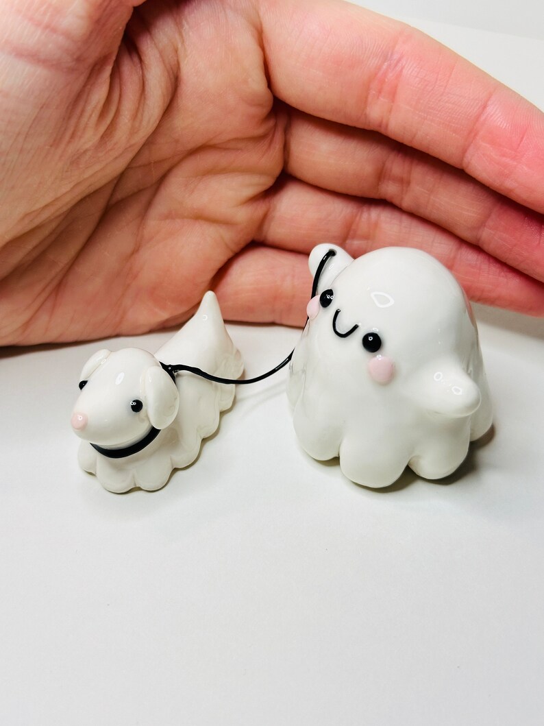 👻Handmade Ghost Walking Dog Figurine