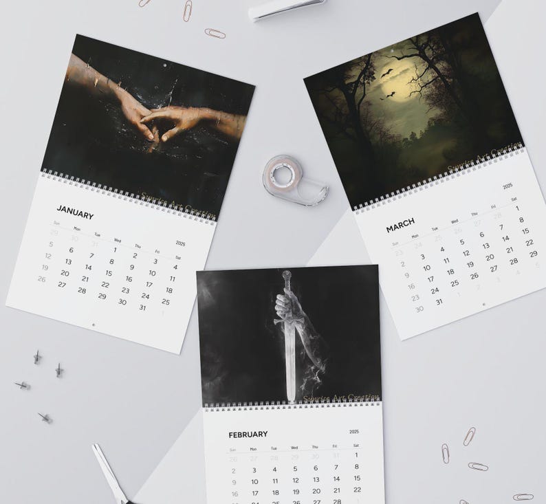 2025 Dark Academia Calendar