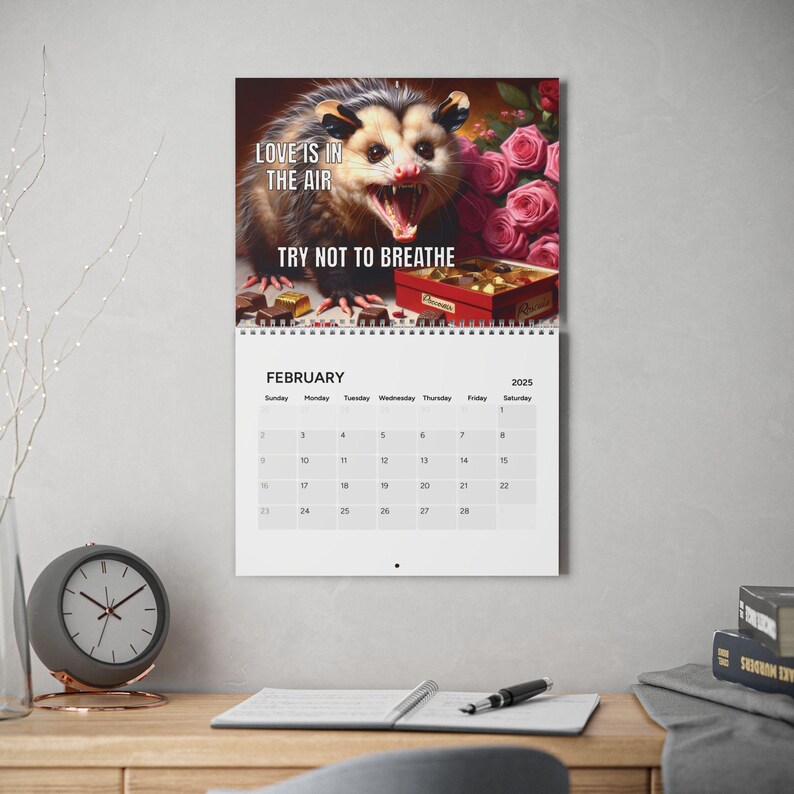 🐁Funny Screaming Opossums Wall Calendar