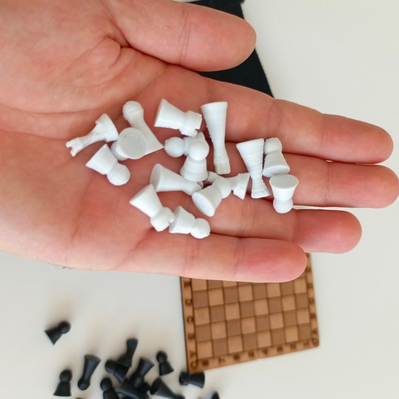 Mini Pocket Size Chess Set