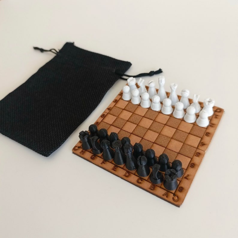 Mini Pocket Size Chess Set
