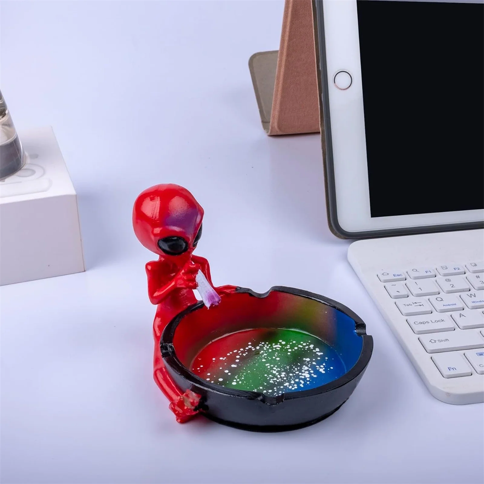 🛸Alien Smoking Ashtray 