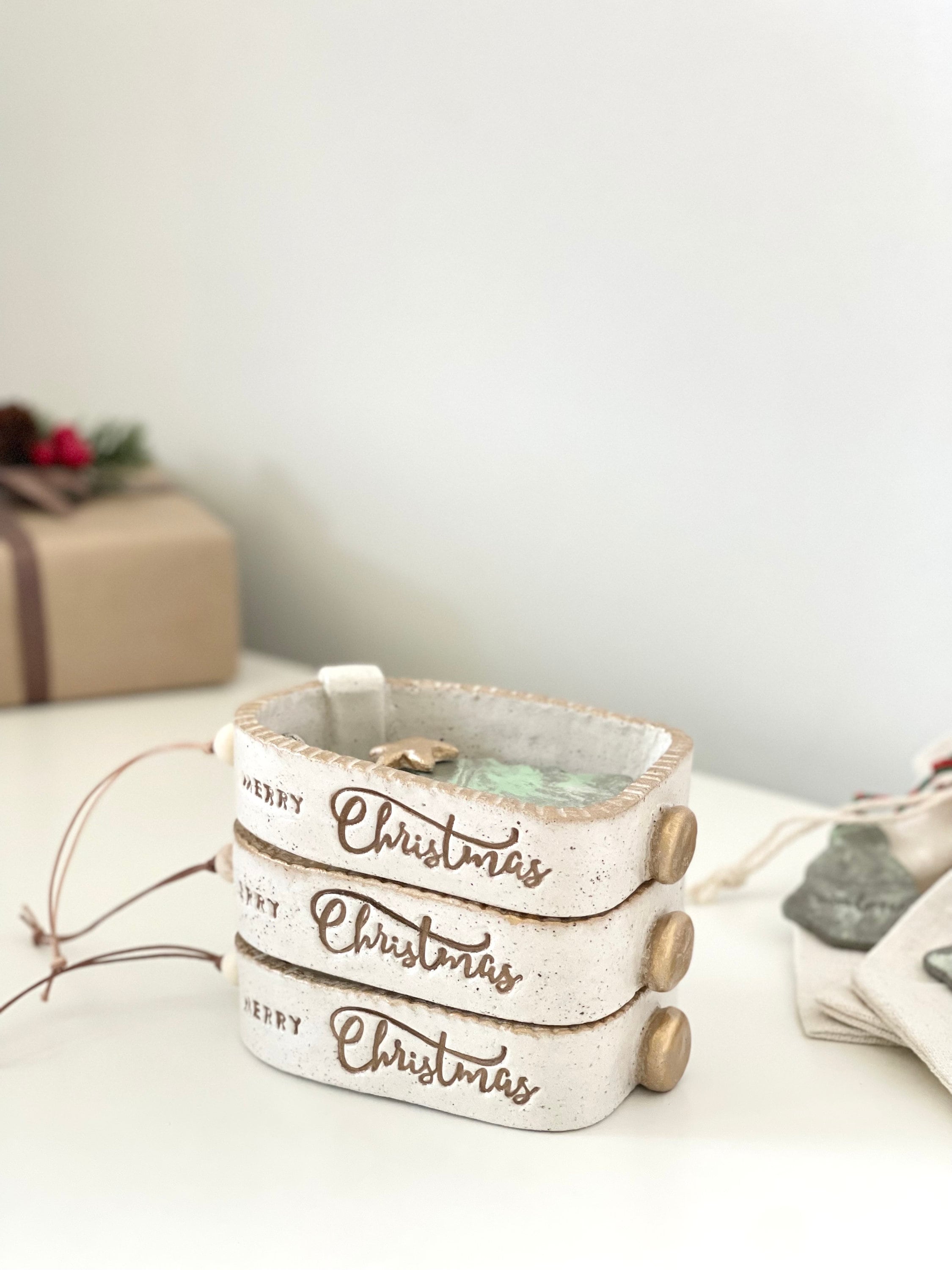 🎄Christmas Tree Ornament Hanger