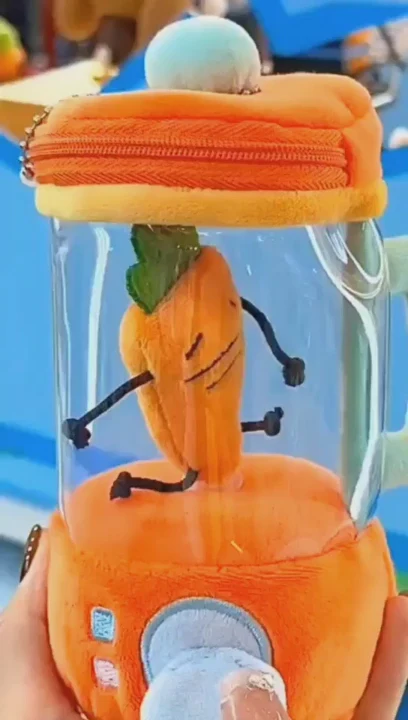 Plush carrot juicer toy