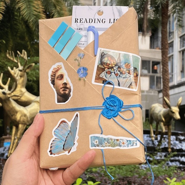 📚💕Blind Date with a Book - 🎁Bookish Gifts