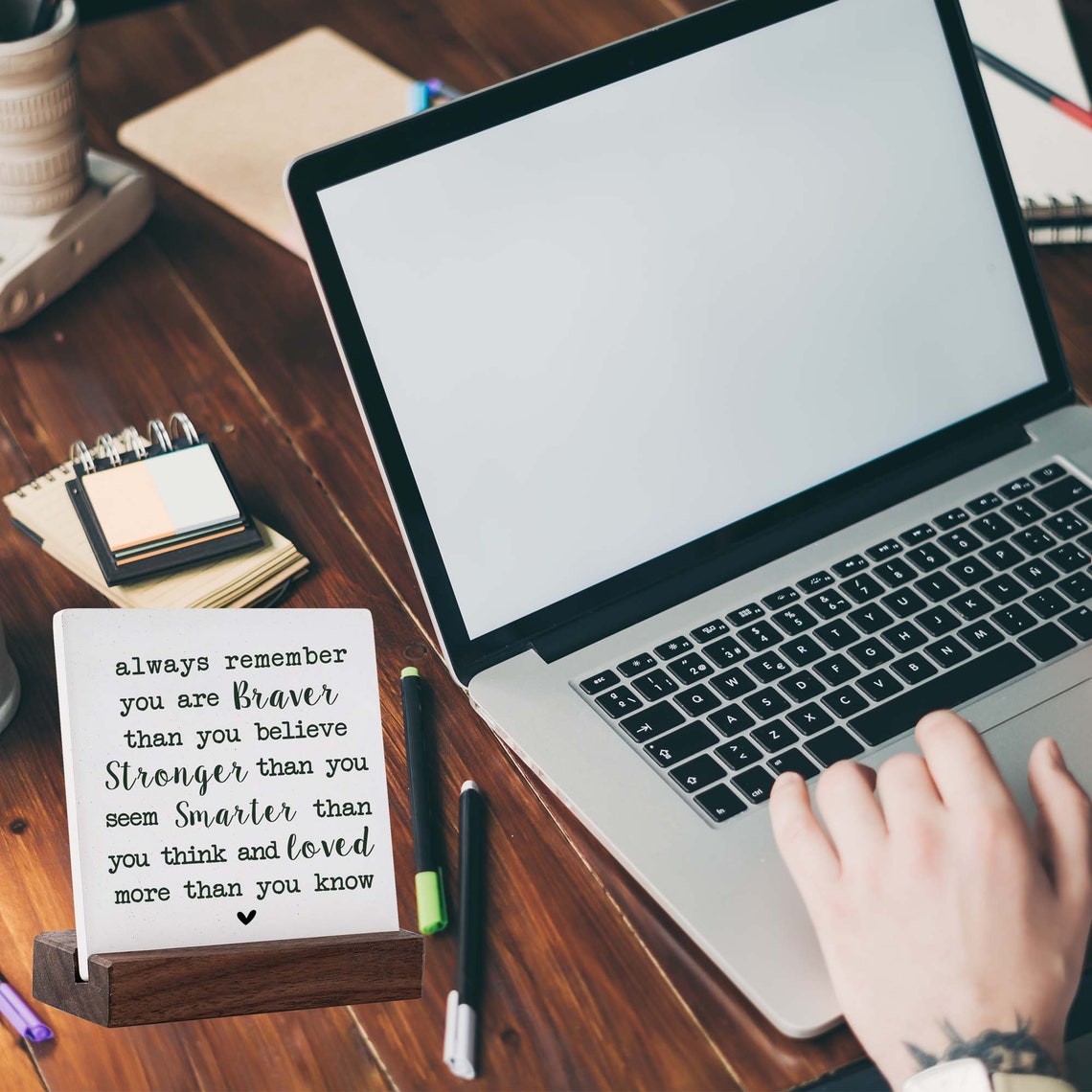 Slogan Ornament Gift Talk Someone Round