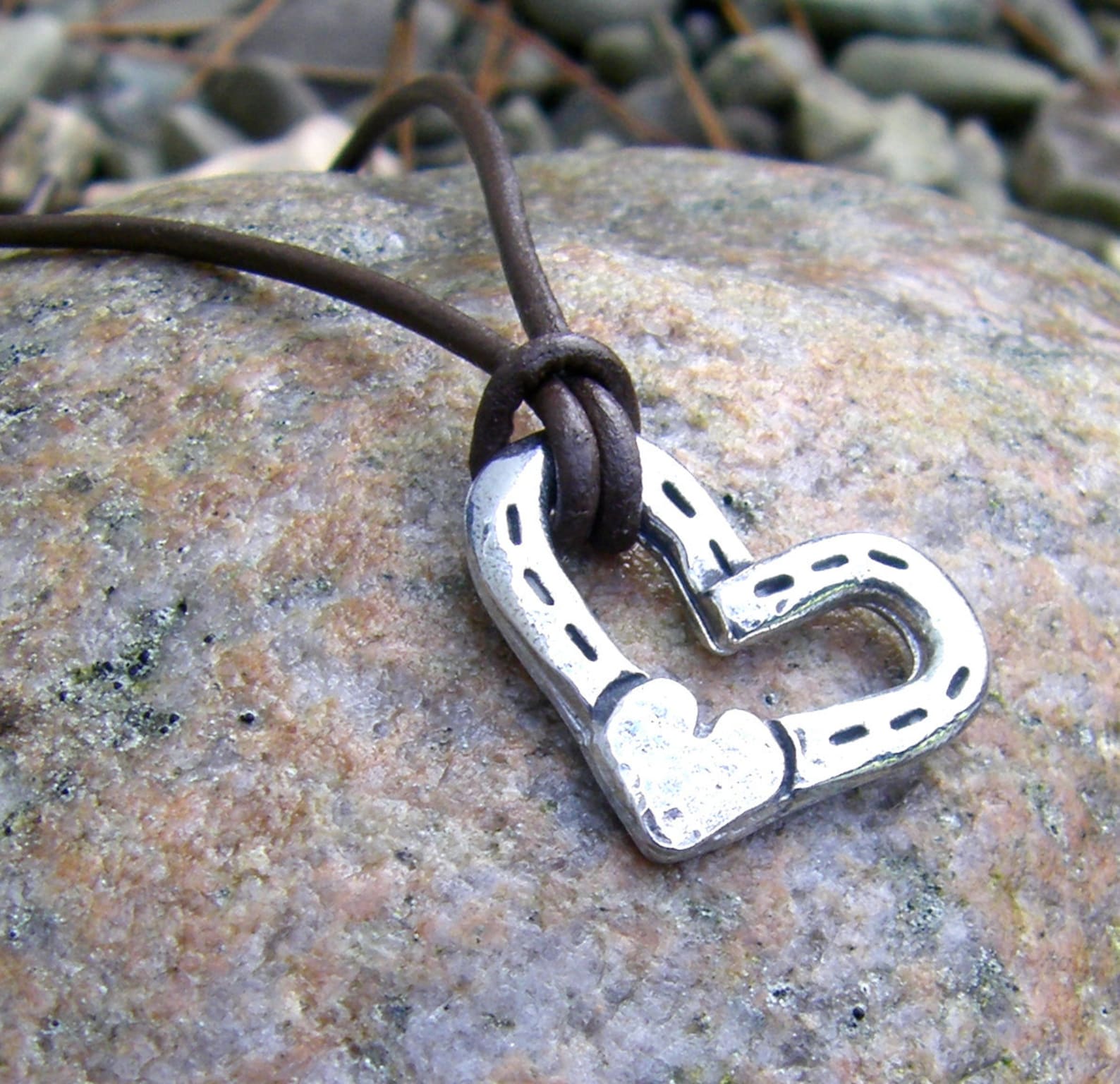 Heart and Horse Shoes Necklace