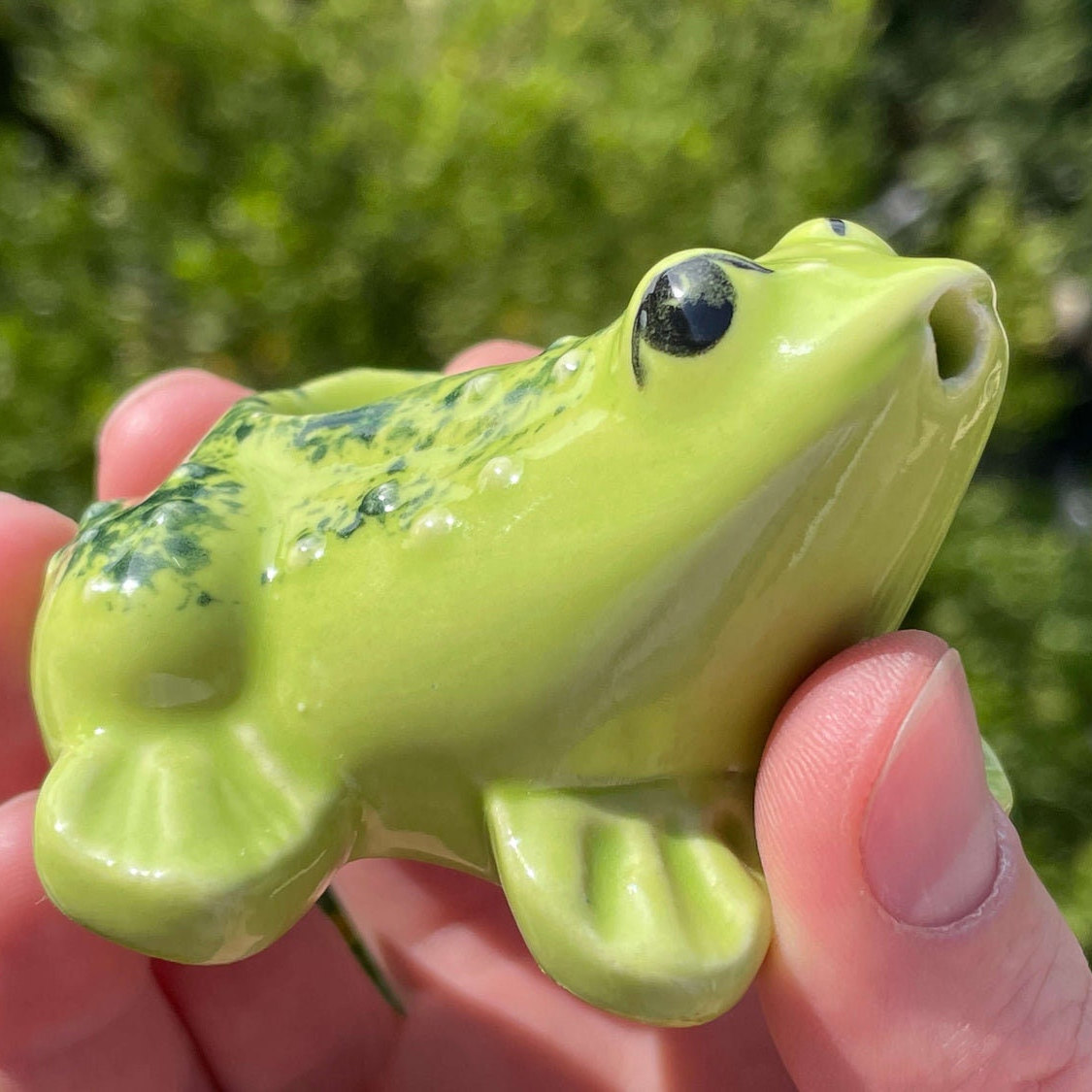  💚🐸Frog Pipe Unique Ceramic Smoking Hand Pipes