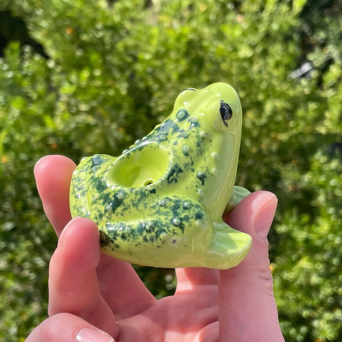  💚🐸Frog Pipe Unique Ceramic Smoking Hand Pipes