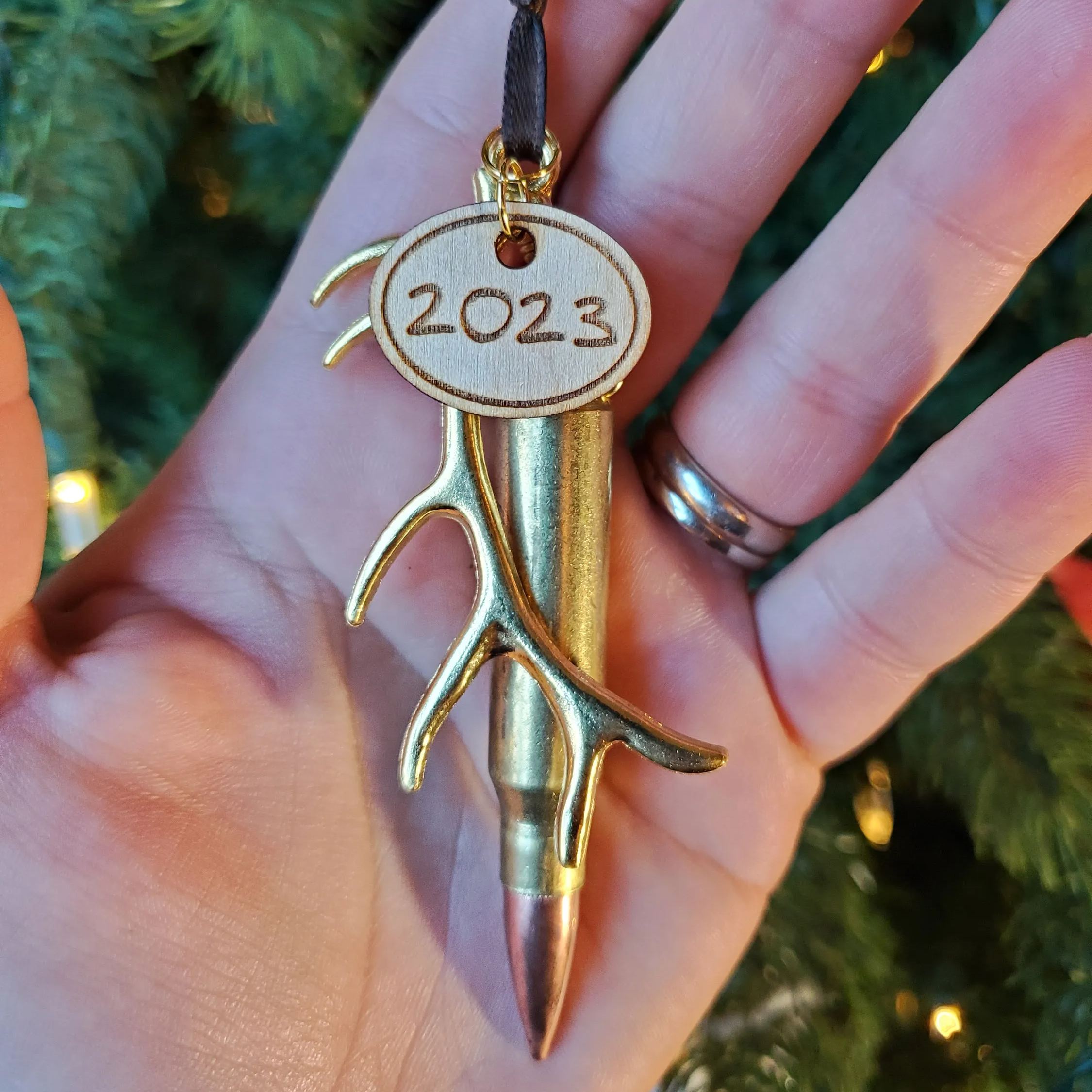 🦌2023 Hunting Christmas Tree Ornament