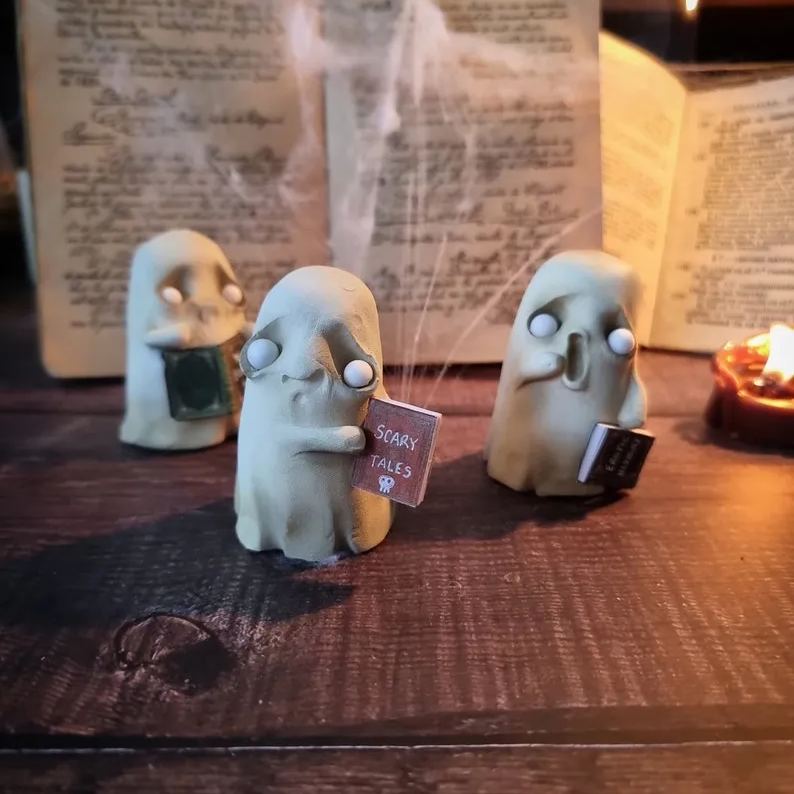 🖤Halloween Ghost Figurine