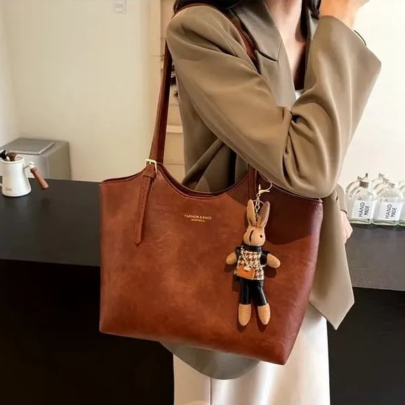 Hazel Classic Tote
