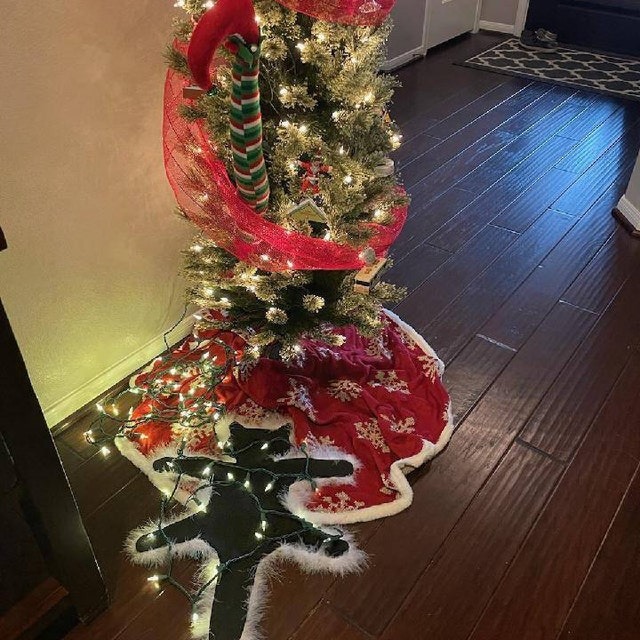 Fried Cat Faux Fur Trimmed Rug