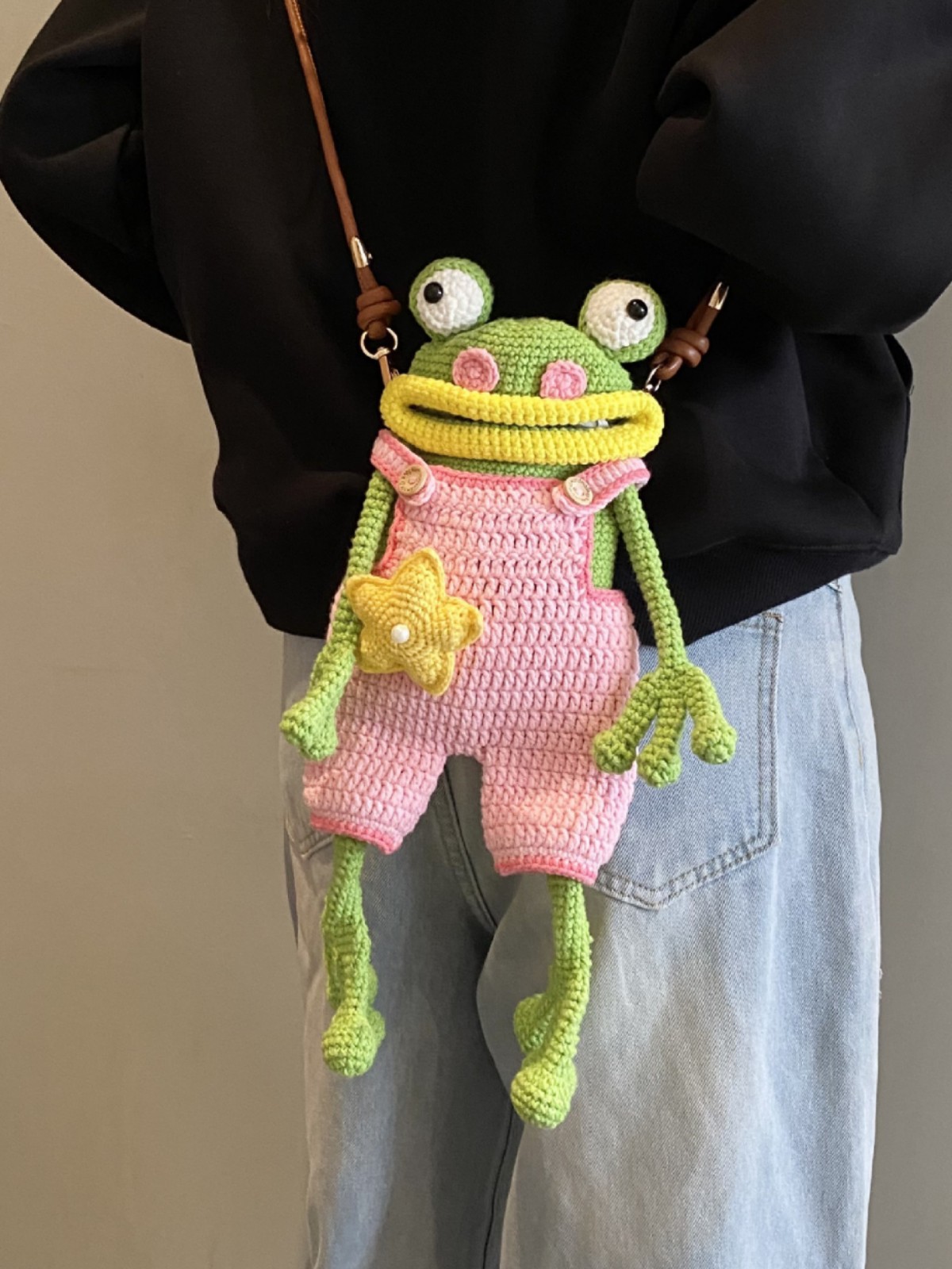 Hand Crocheted Big Mouth Frog Crossbody Bag | Cute Ugly Phone Bag for Daily Use