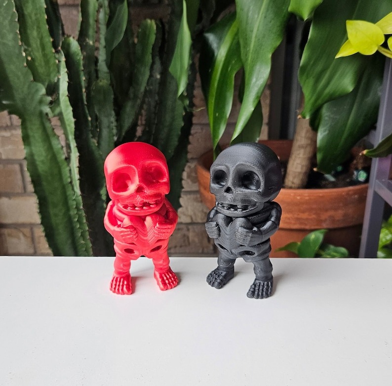 3D Printed Articulating Love Skeleton
