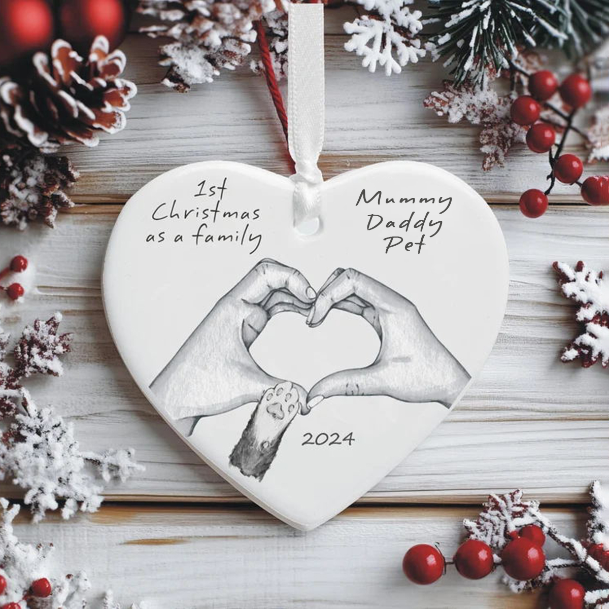 First Christmas as a Family New Parents Heart Tree Decoration Bauble
