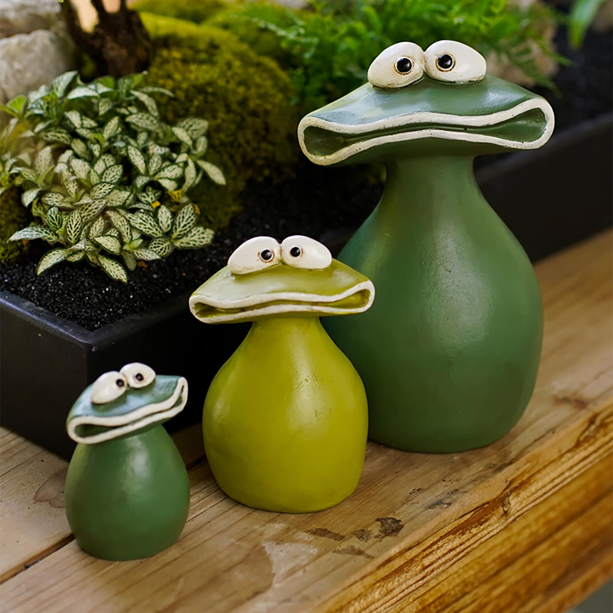 Frog Yard Art Decorations