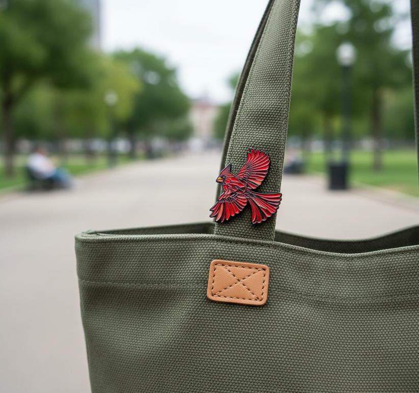🎁Stained Glass Wildlife Enamel Pins