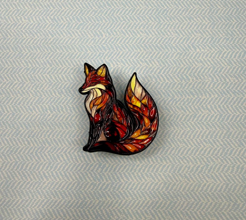 🎁Stained Glass Wildlife Enamel Pins