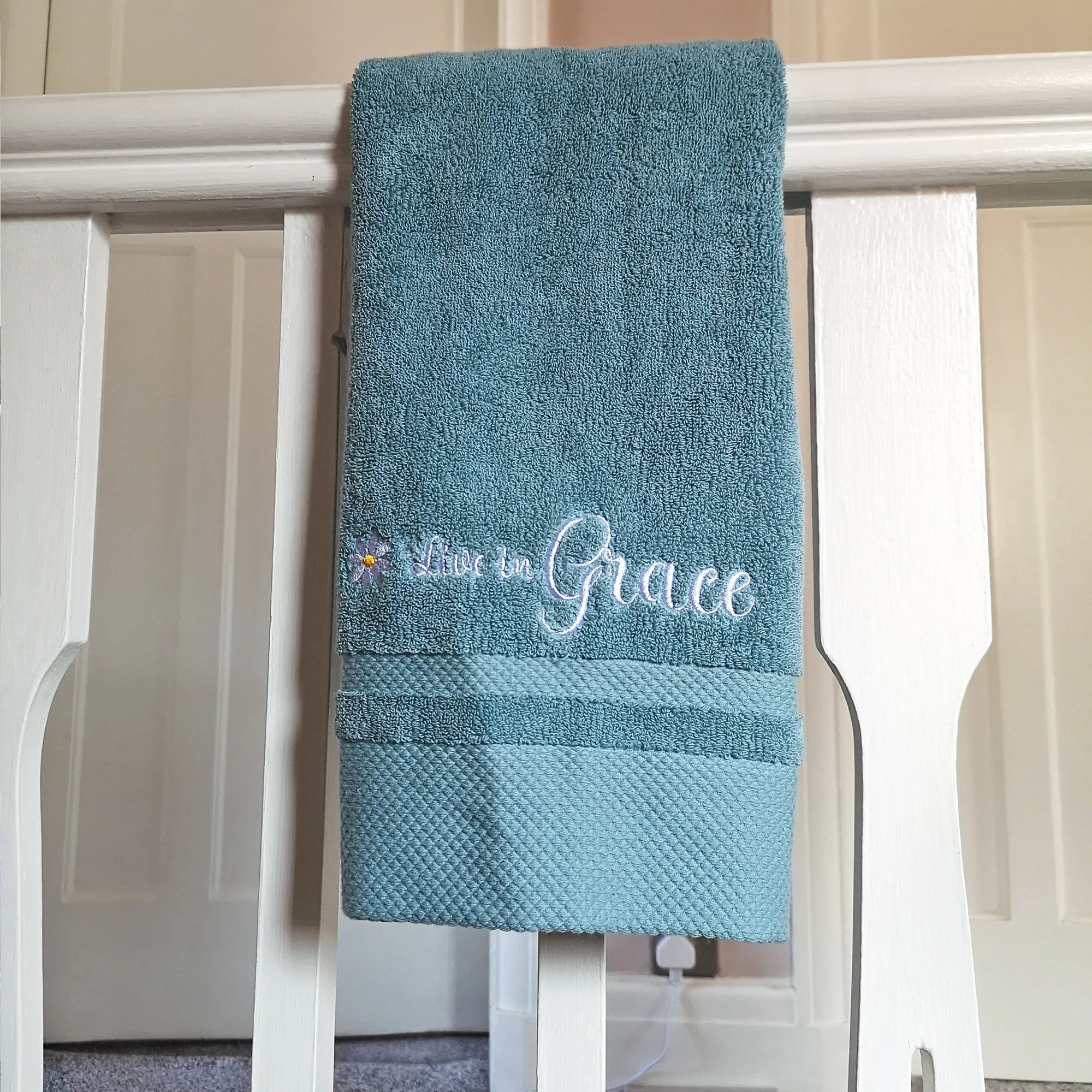 🔆Embroidery Hand Towel Unique Christian Gift 4 Colours💫