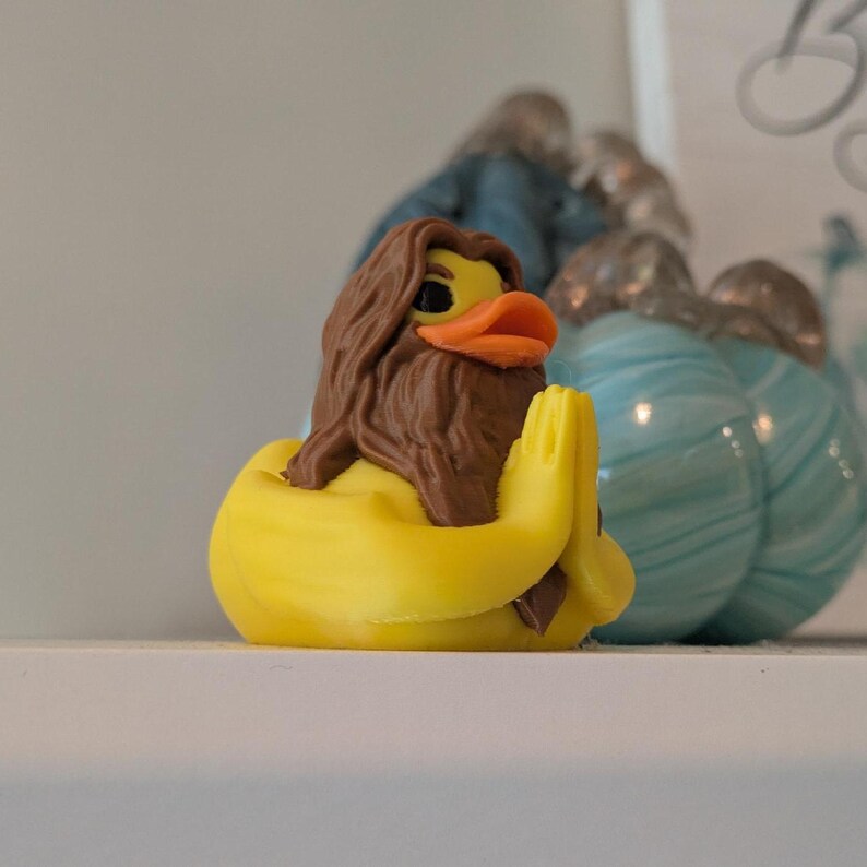 3D-Printed Jesus Jeep Duck – Faithful Off-Road Companion