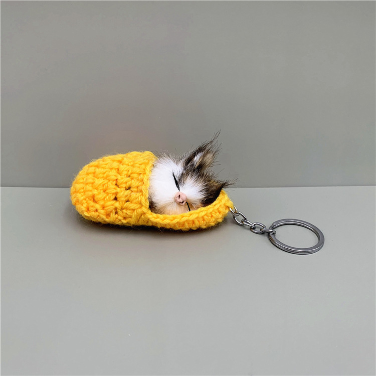 CUTE SLEEPING KITTEN KEYCHAIN