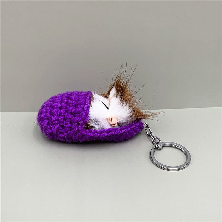 CUTE SLEEPING KITTEN KEYCHAIN
