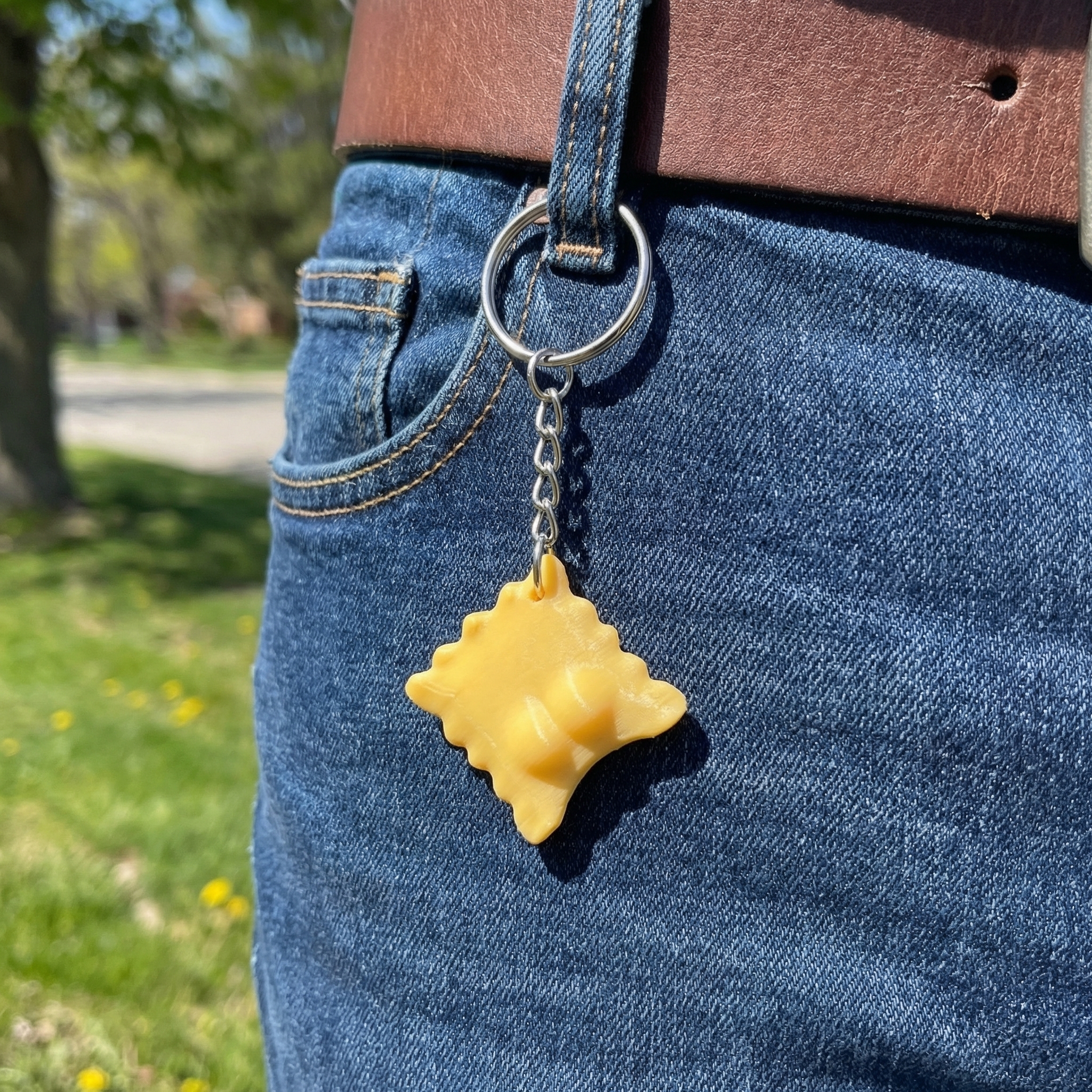 🍝 Cute Ravioli Guy with Butt Cheeks Keychain