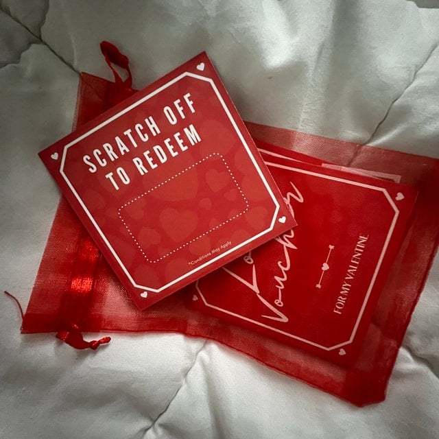 5Pcs DIY Scratch-Off Love Voucher Cards