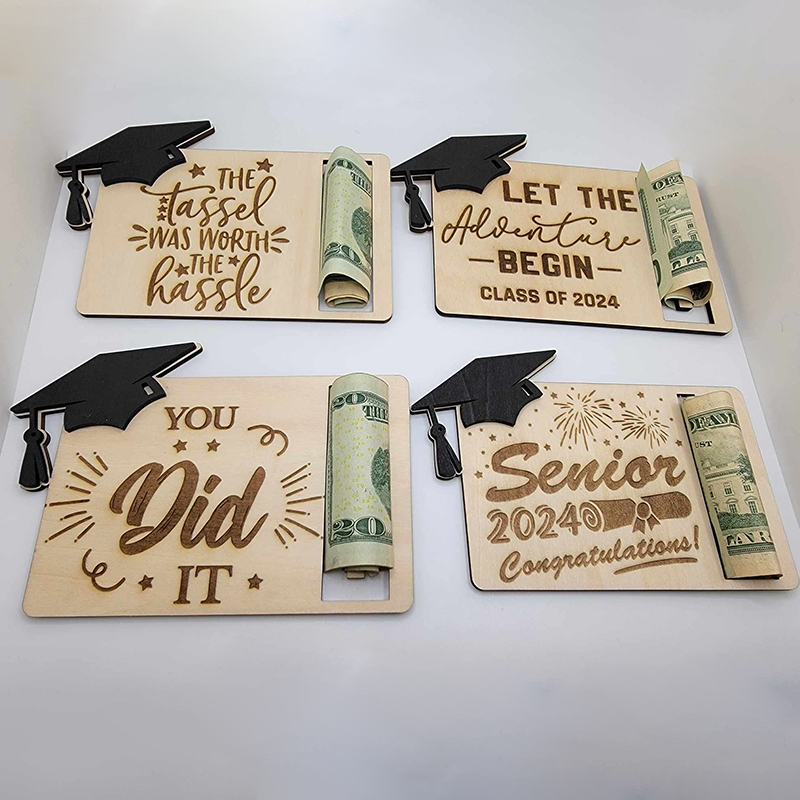 Custom 2024 Graduation Gift Money Holder