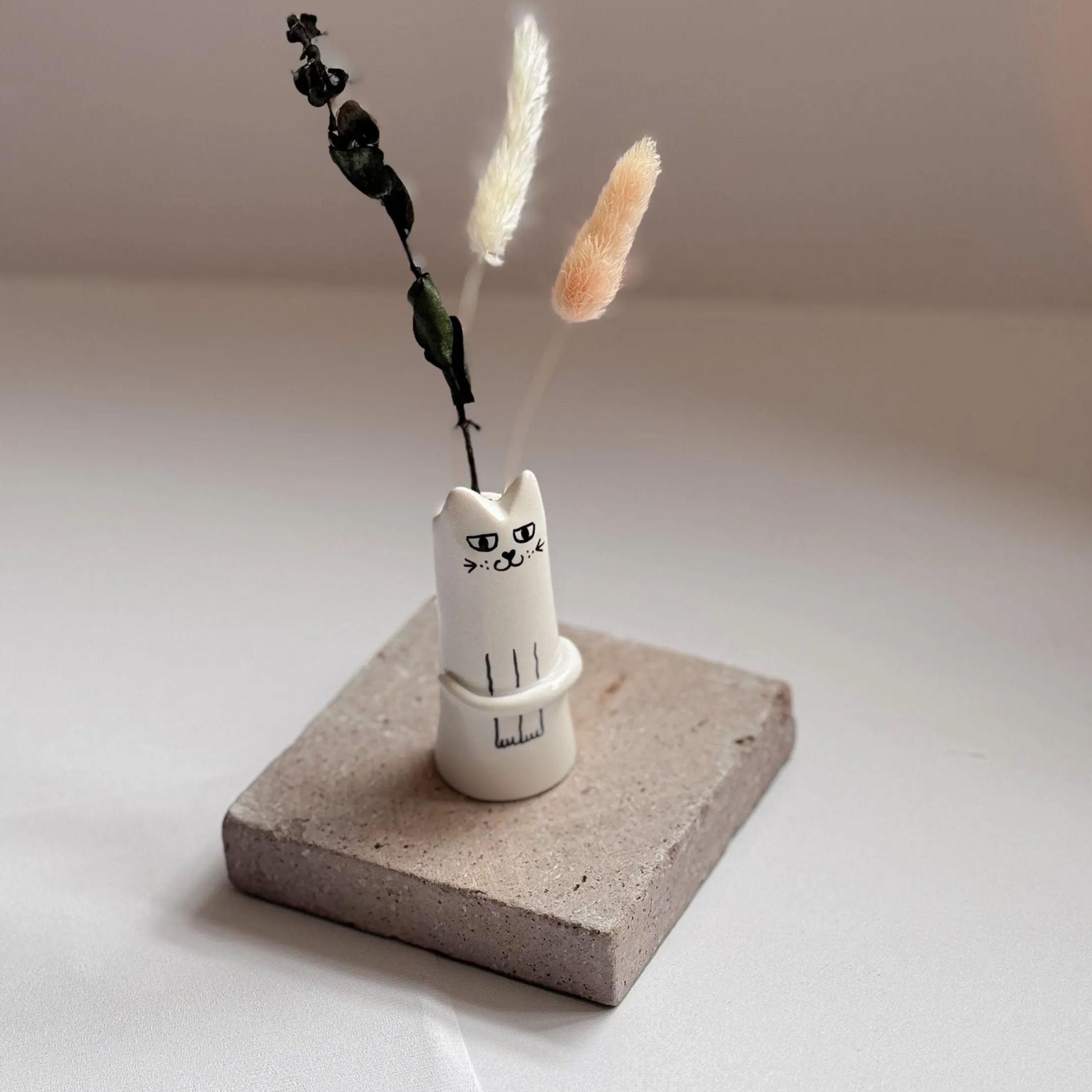 Cat Tiny Modern Vase