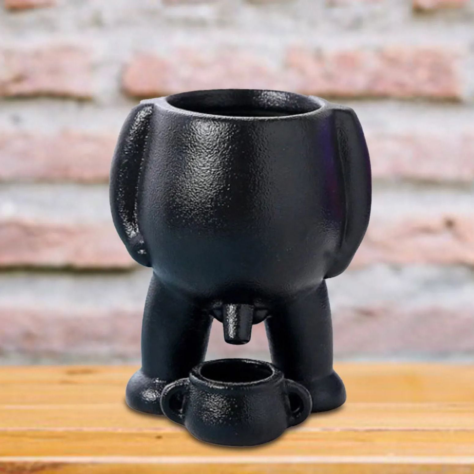 Peeing Man Planter
