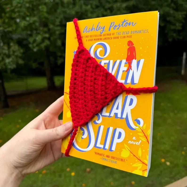 🤩 CROCHET Bookmark - Book Bra and Book Thong