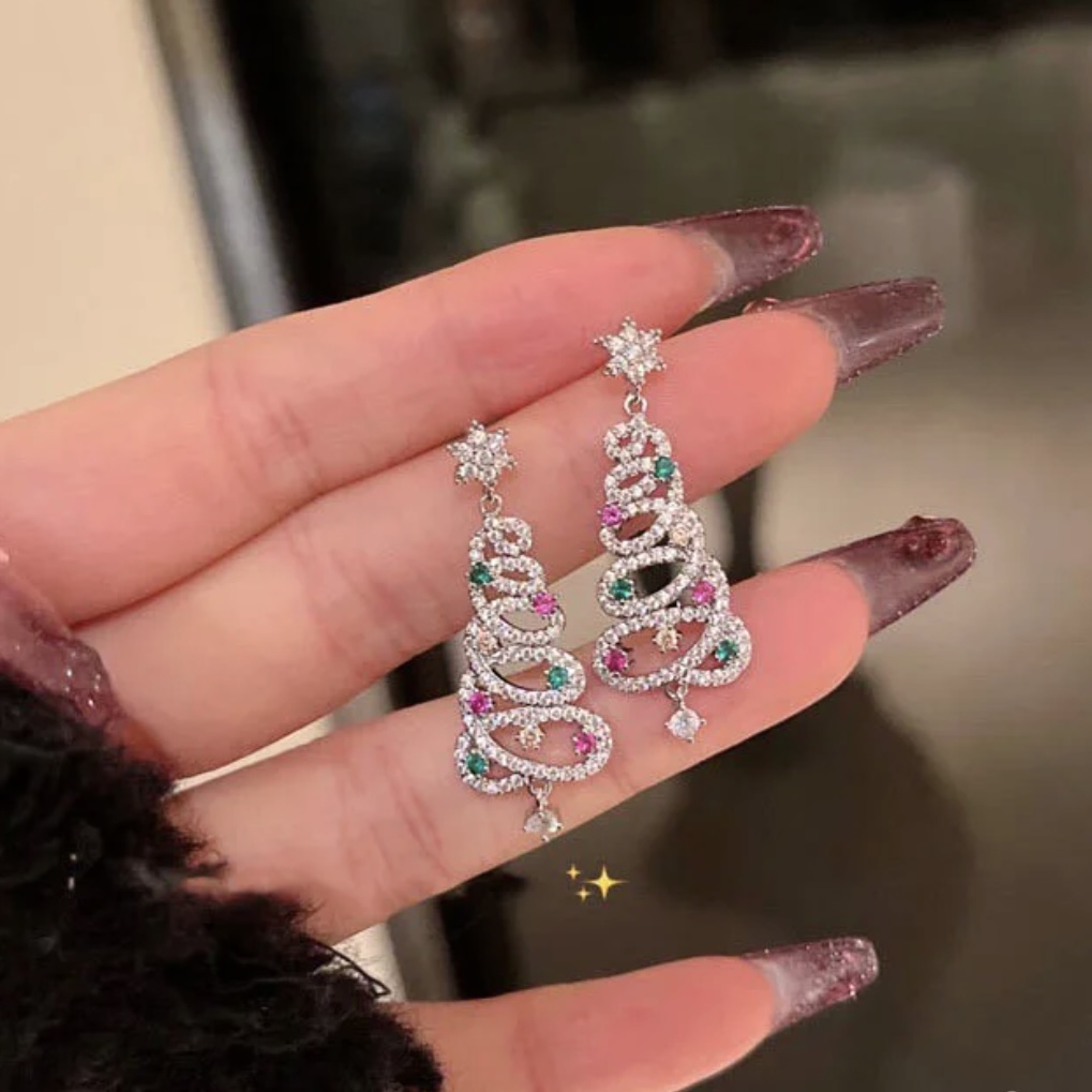 🎄CHRISTMAS PRE SALE✨SHINY CHRISTMAS TREE EARRINGS