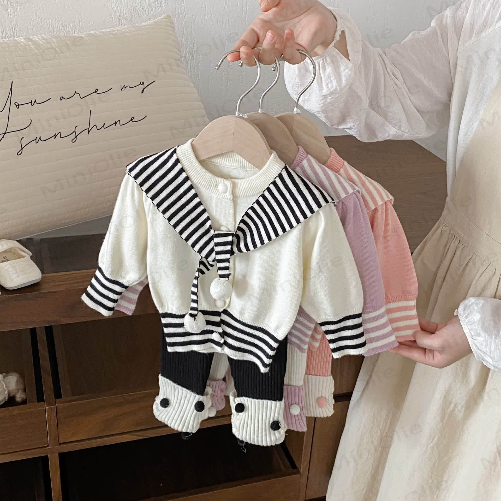 2-teiliges Set mit Gestrickt Schal für Baby (Mädchen) - image 2